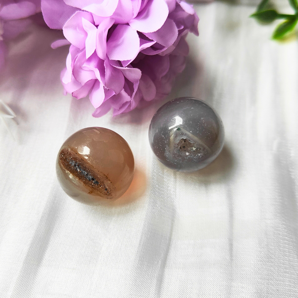 agate sphere with geode