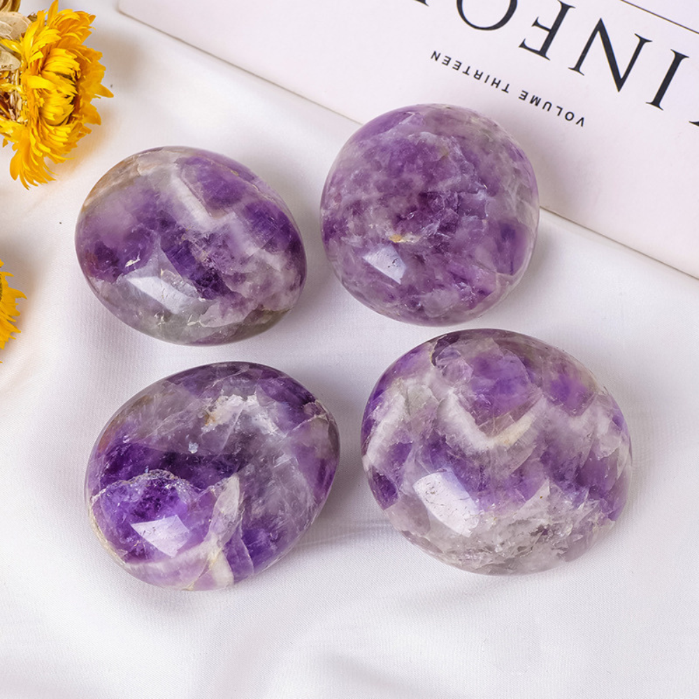 dream amethyst palmstone