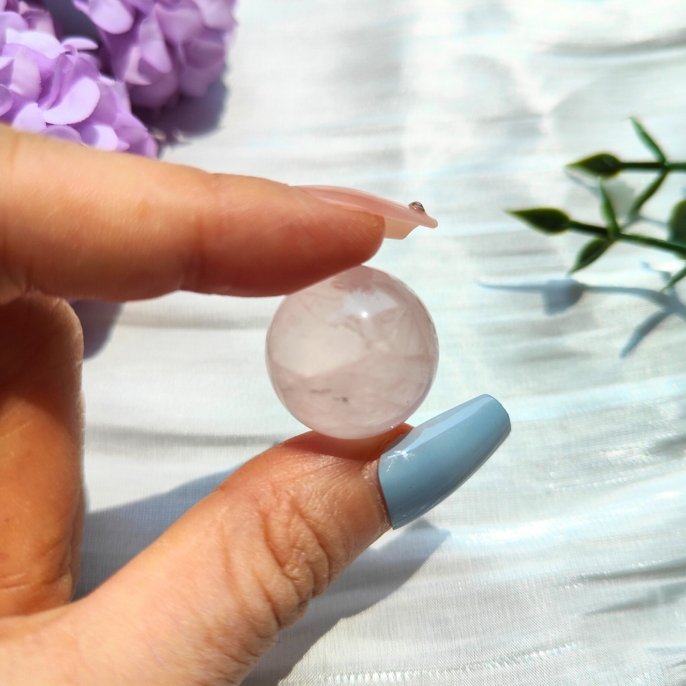 rose quartz sphere