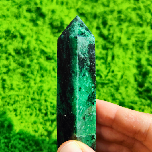 RUBY ZOISITE TOWER