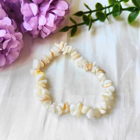 SEASHELL STONE CHIP BRACELET